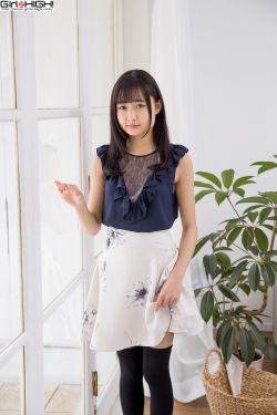 高压监狱女狱警满天星叫什么名字